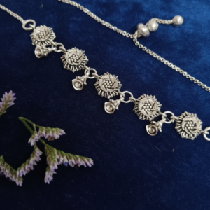 Hand Crafted floral Anklets (Pair)