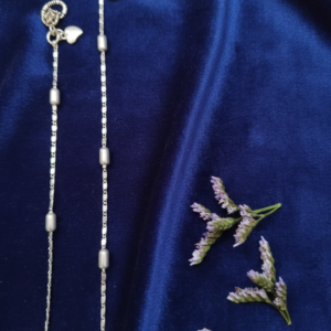 VIBRANT VEILS Whimsical Journey Anklet (Pair)