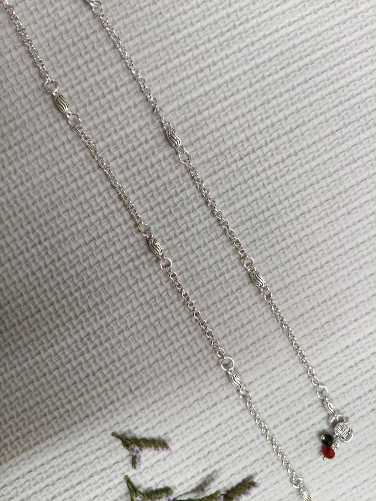 Vibrant Veils Silver Replica Mahi Heer Anklet (Pair) - Image 3