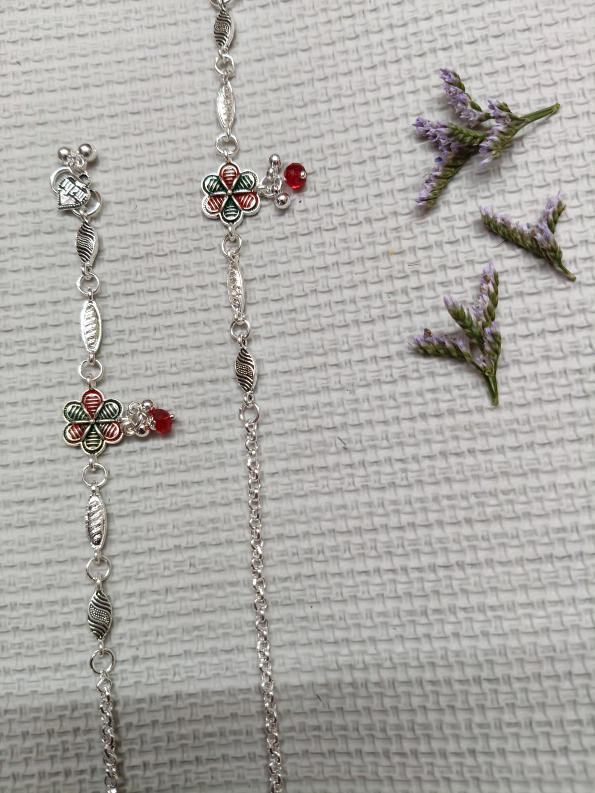 Vibrant Veils Quirksmith Silver Replica Anklet (Pair) - Image 7