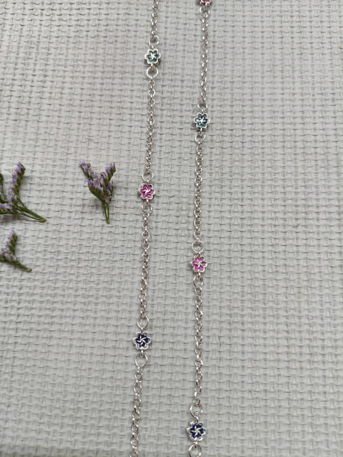 Vibrant Veils Floral Charm Anklet (Pair) - Image 9