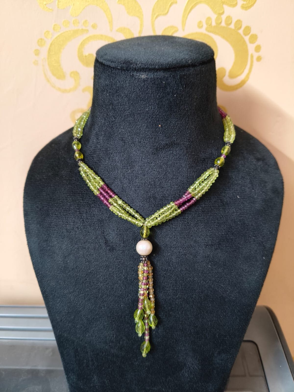 Verdant Tassel Choker Nacklace - Image 7
